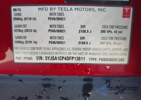 2013 Tesla Model S Performance z USA, uszkodzony, nr VIN 5YJSA1CP4DFP13611